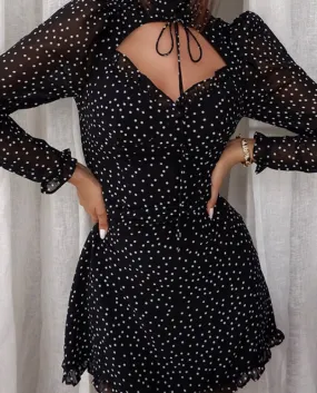 2022 Primavera ed Estate Nuove Donne Moda Temperamento Nero Wave Dot Gonna Corta Collo Basso Abito Con Lacci